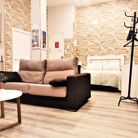 Loft Auditorium アパート
